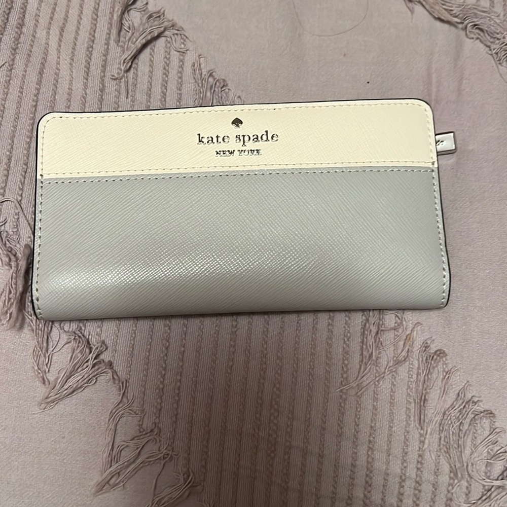 Kate Spade Wallett